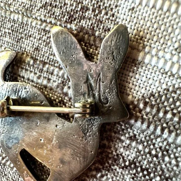 Vintage Sterling Silver Navajo Fawn Deer Stampwork Brooch Pin Signed by Artist M - Picture 5 of 12